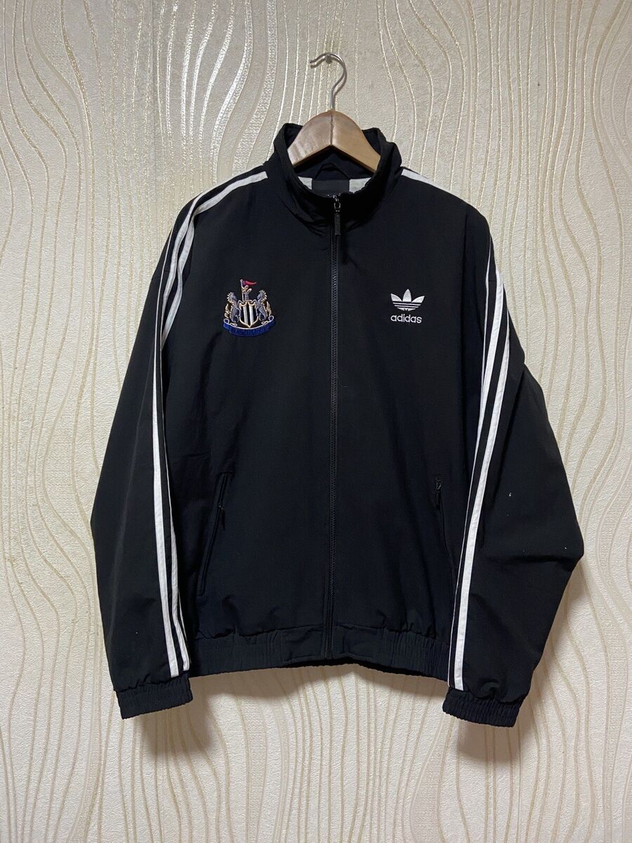 2000s NEWCASTLE UNITED VINTAGE FOOTBALL SOCCER TRACK JACKET 2000s NEWCASTLE UNITED VINTAGE FOOTBALL SOCCER TRACK JACKET