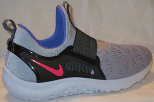 nike renew freedom running sneaker