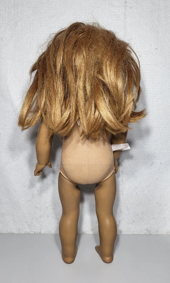 Chica americana del año 2008 Mia St. Clair 18"  Foto 2 de 4