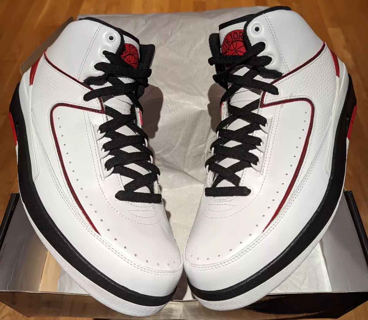 AIR JORDAN II QF VARSITY RED 2010 SIZE 10 DS NEW AIR JORDAN 2 CHICAGO RETRO