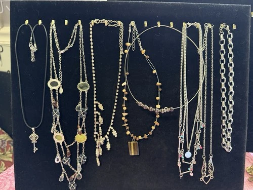 Vintage Necklace Lot Mixed Costume Jewelry Gold Tone Beaded Estate Find Signed