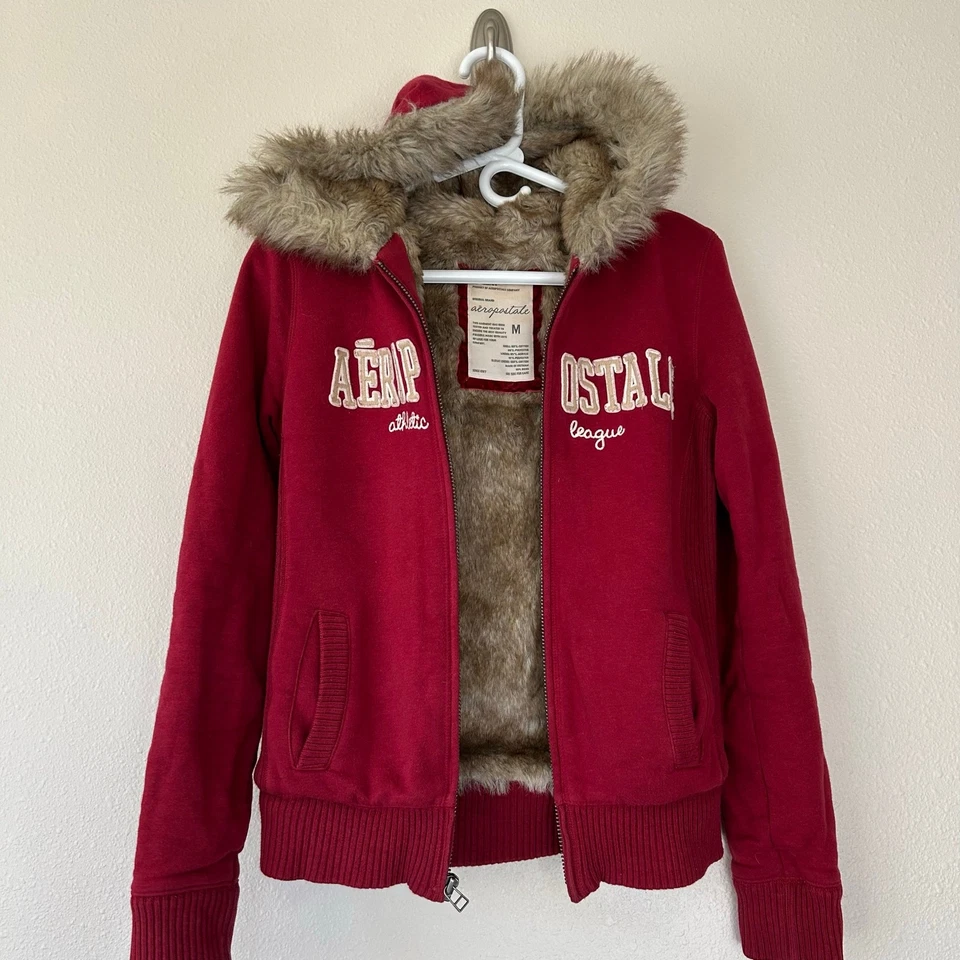 Sudadera con capucha vintage Aeropostale forrada de piel sintética Y2K logotipo bordado rojo M Foto 2 de 4