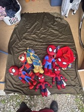 2014 Panini Ultimate Spider-Man Stickers 20