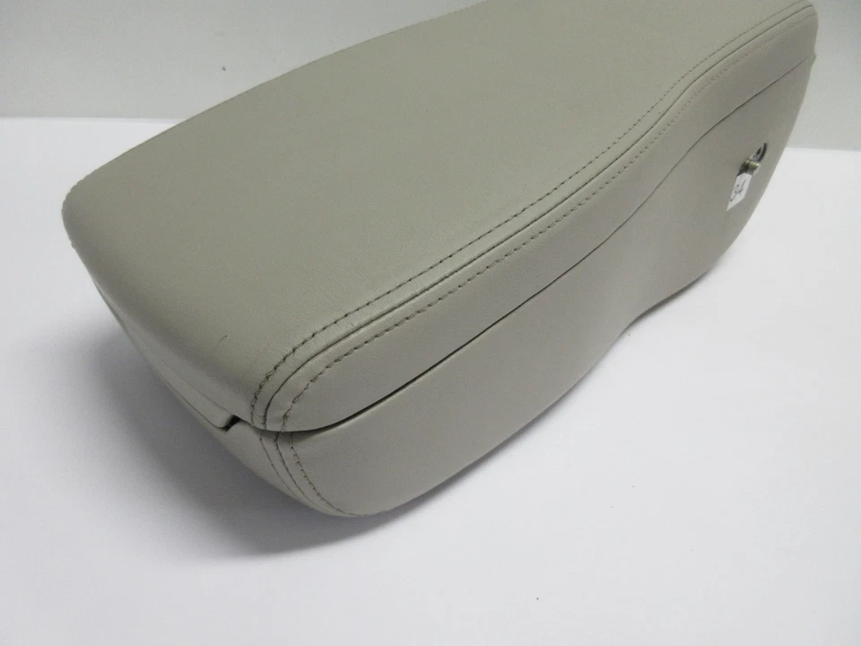 00-05 Cadillac Deville 06-11 Lucerna consola central delantera reposabrazos pizarra Foto 3 de 4