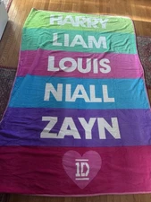 1D One Direction Name Blanket 87”H X 61”W Global Merch 2013
