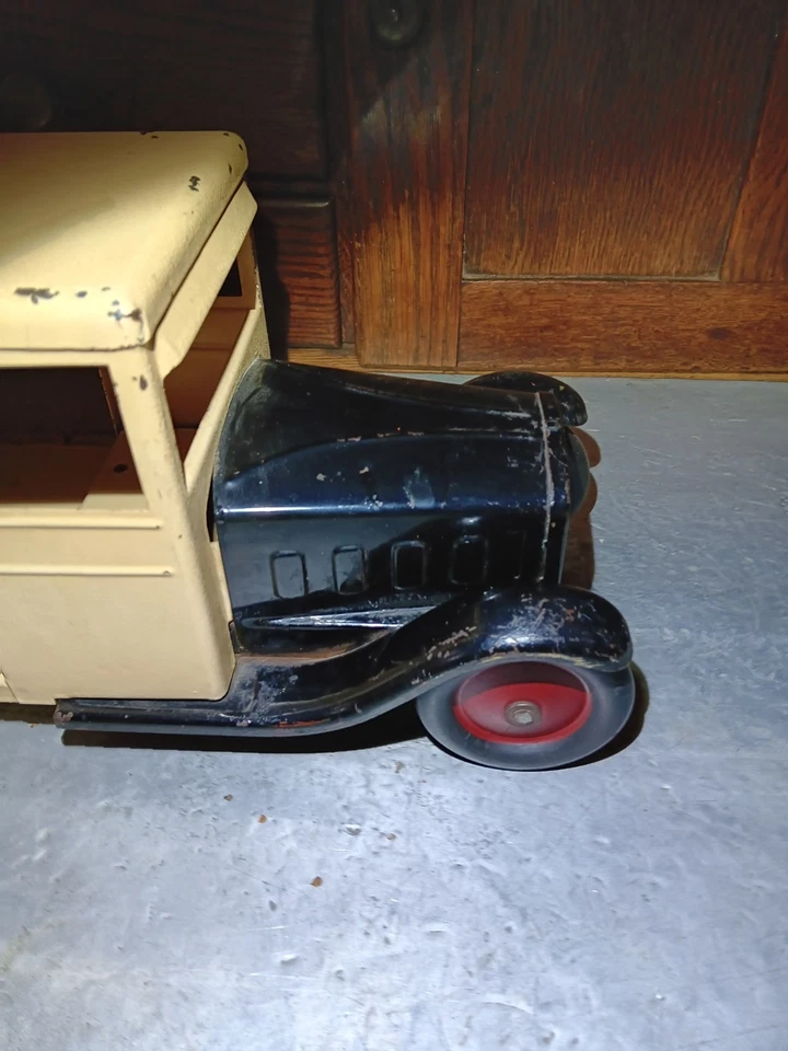 BONITO CAMIÓN DE LECHE DE CIUDAD DE JUGUETE DE ACERO PRENSADO STEELCRAFT AÑOS 30 Foto 2 de 4