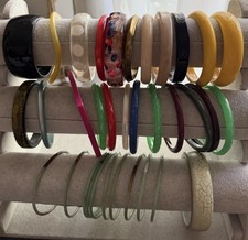 Lot Of 33 Various Plastic Acrylic Bangle Bracelets Multi-Color Boho Chunky