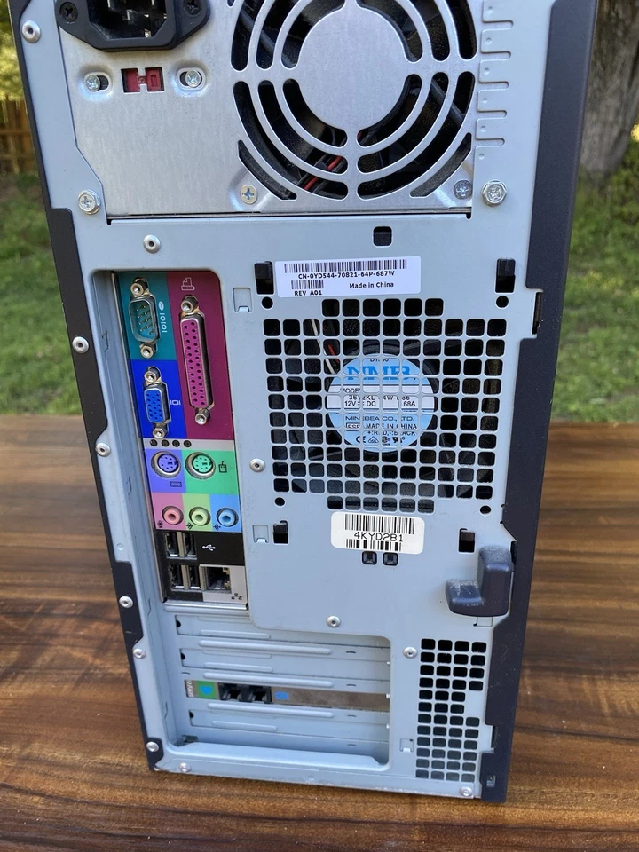 PARTS/REPAIR - Dell DMC Dimension B110 Computer Tower - Windows XP Home Edition - Image 2 of 4