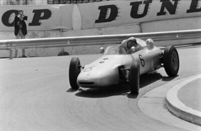 Hans Herrmann Porsche 718 9th position 1961 F1 Motor Racing Old Photo