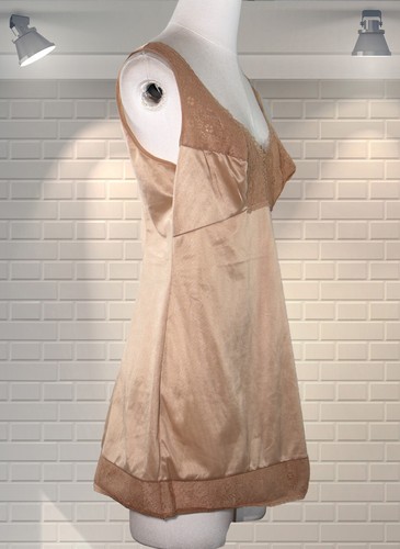 Whit WOO! Vintage Silky Nylon Mini Full Slip - UK 12 - Bild 2 von 4