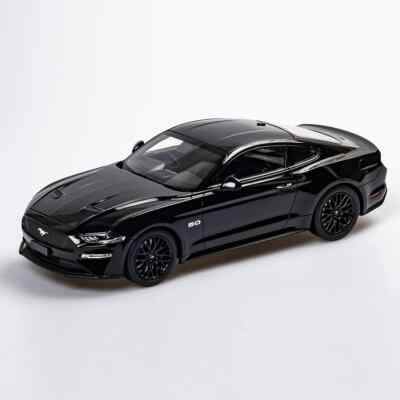 Ford Mustang GT 1/18 スケール 黒 Autoart Ford Mustang GT Diecast Car 1:18 Black | eBay