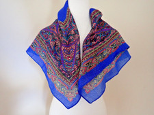 Vintage 30" x 30" Scarf