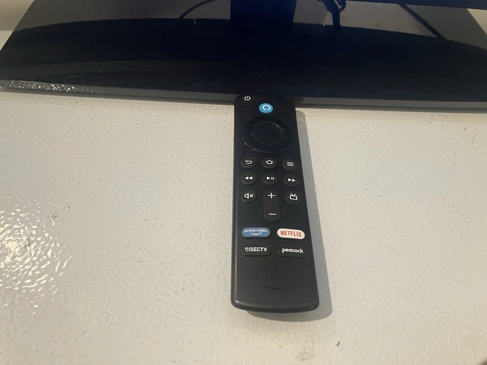 JVC EM33T 32 Inch HD Tv with Fire Stick with Remote No TV Remote! Tested Works - Image 2 of 4