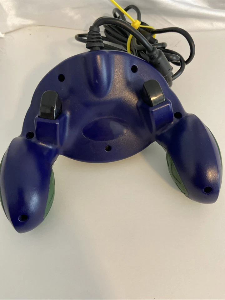 Controle Naki The Hulk Compre Marvel Xbox 360 G/cond. - Imagem 3 de 4