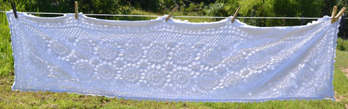 White cotton crocheted table runner 16x66" - Picture 2 of 2