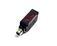 Omron E3Z-R86 Photoelectric Sensor, 4m, PNP, ...