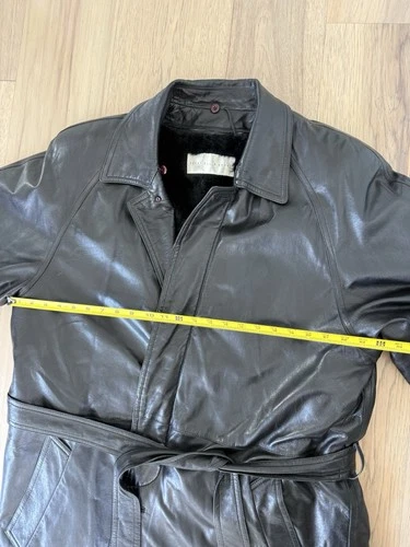 Perry Ellis Sport Men’s Vintage Full Length Genuine Leather and Fur Trench Coat image 6
