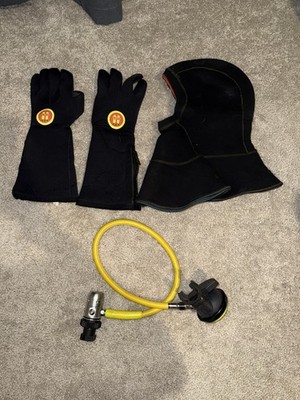 OMS Scuba Diving Equipment. Regulator, Hood And Gloves