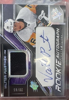 2022-23 SPx - Rookie Auto Jersey Valtteri Puustinen #VU Spectrum /65 AU, MEM, RC