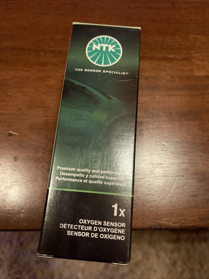 Датчик кислорода O2 NGK NTK 24251 для 2005 Honda CR-V 2,4 л-L4 больше - Изображение 2 из 3