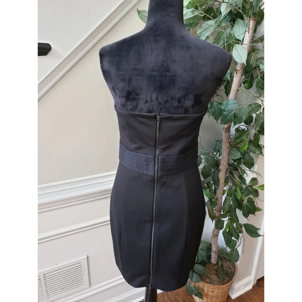 Vestido para mujer Catherine Malandrino calce y acampanado 8 negro fuera del hombro cremallera trasera Foto 4 de 4