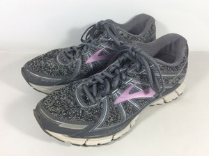 brooks gts 17 womens size 10