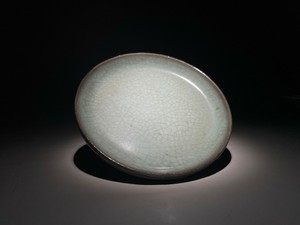 Rare Chinese porcelain Ru kiln glaze Plate 960-1279 Song dynasty