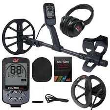 Minelab EQUINOX 900 Multi-IQ Metal Detector