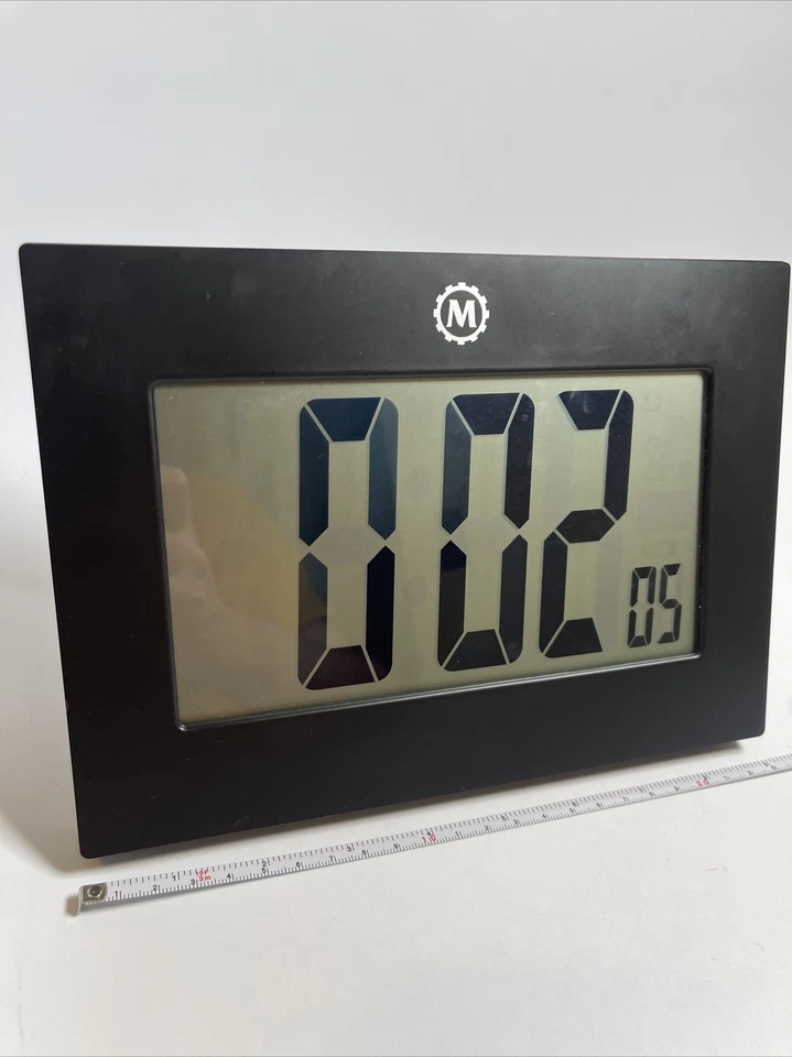 Marathon CL030064BK Large Frame Digital Wall Clock Black 9”x6” news room time - Image 2 of 4