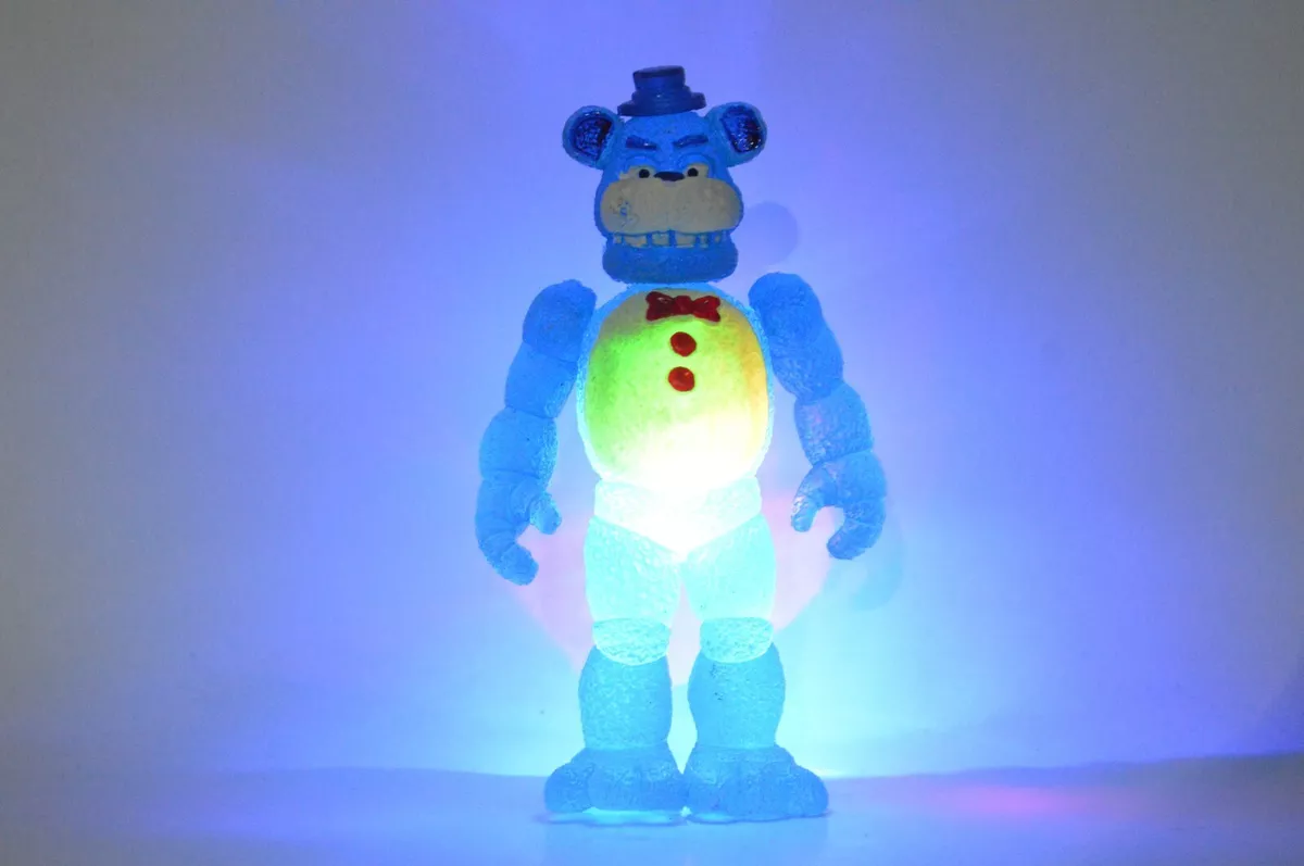 TOY MEXICAN FIGURE FREDDY COFFR FIVE NIGHTS AT FREDDY'S