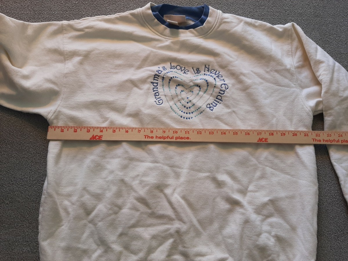 Sweat M & C Sportswear Grandma L - Blanc, Broderie "Grandma’s Love Is Never Ending"