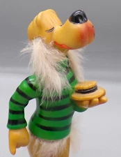 RARE vintage 1960s Poynter Products BEAUREGARD HOUND Walt Kelly POGO figure 7" !