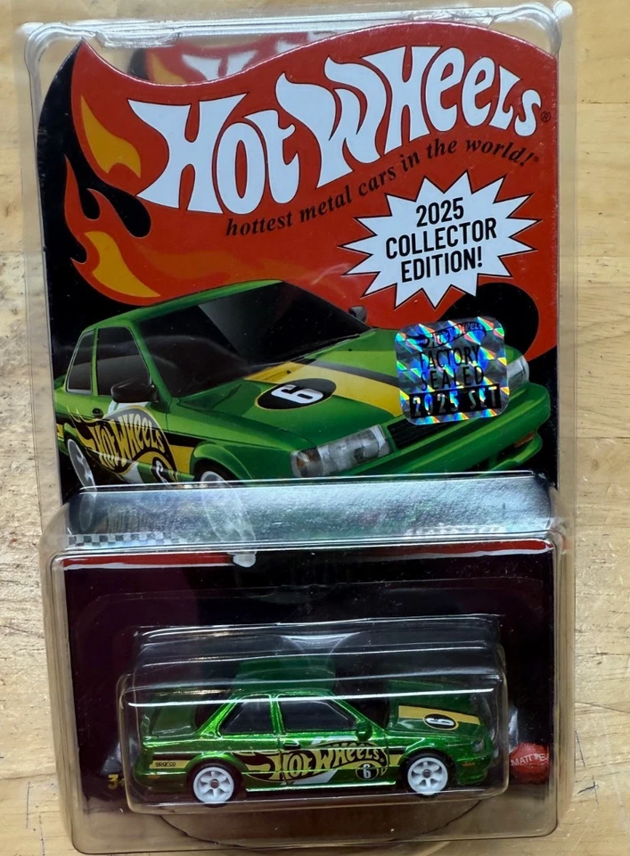 2025 RLC Hot Wheels Factory Set '91 Nissan Sentra SE-R Collector Edition - Image 1 of 1