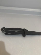 Smith And Wesson HRT Fixed Knife With Case