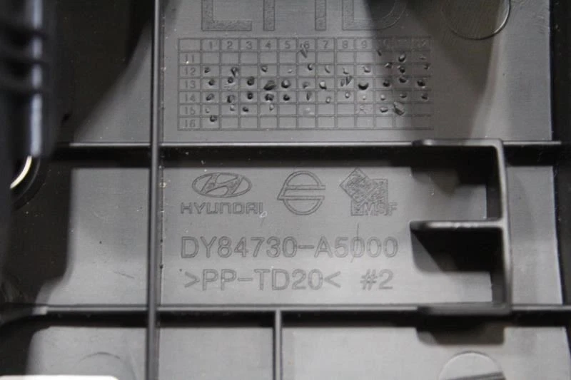 2014 2015 2016 2017 HYUNDAI ELANTRA GT DIMMER ACTIVE ECO SWITCHES 84730-A5000 - Imagem 3 de 4