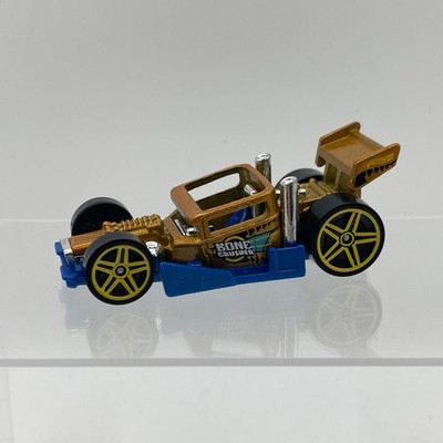 Hot Wheels Bone Speeder Gold Series Edition Exclusive Diecast Meijer D2