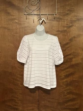 Kim & Cami Short Puff Sleeve Eyelet Top Womens M White Polyester Knit EUC