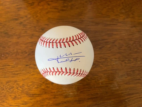JUAN SOTO Autographed Official Major League Baseball Beckett Hologram