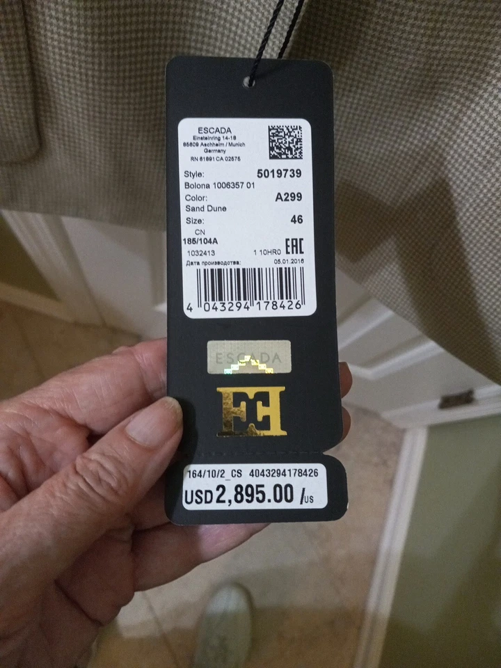 Nueva Chaqueta Blazer Escada 46 Mezcla Cachemira Arena 2895.00 Foto 4 de 4