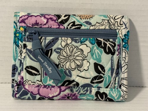 Vera Bradley Quilted Trifold Snap Wallet Penelope's Garden - Picture 2 of 3