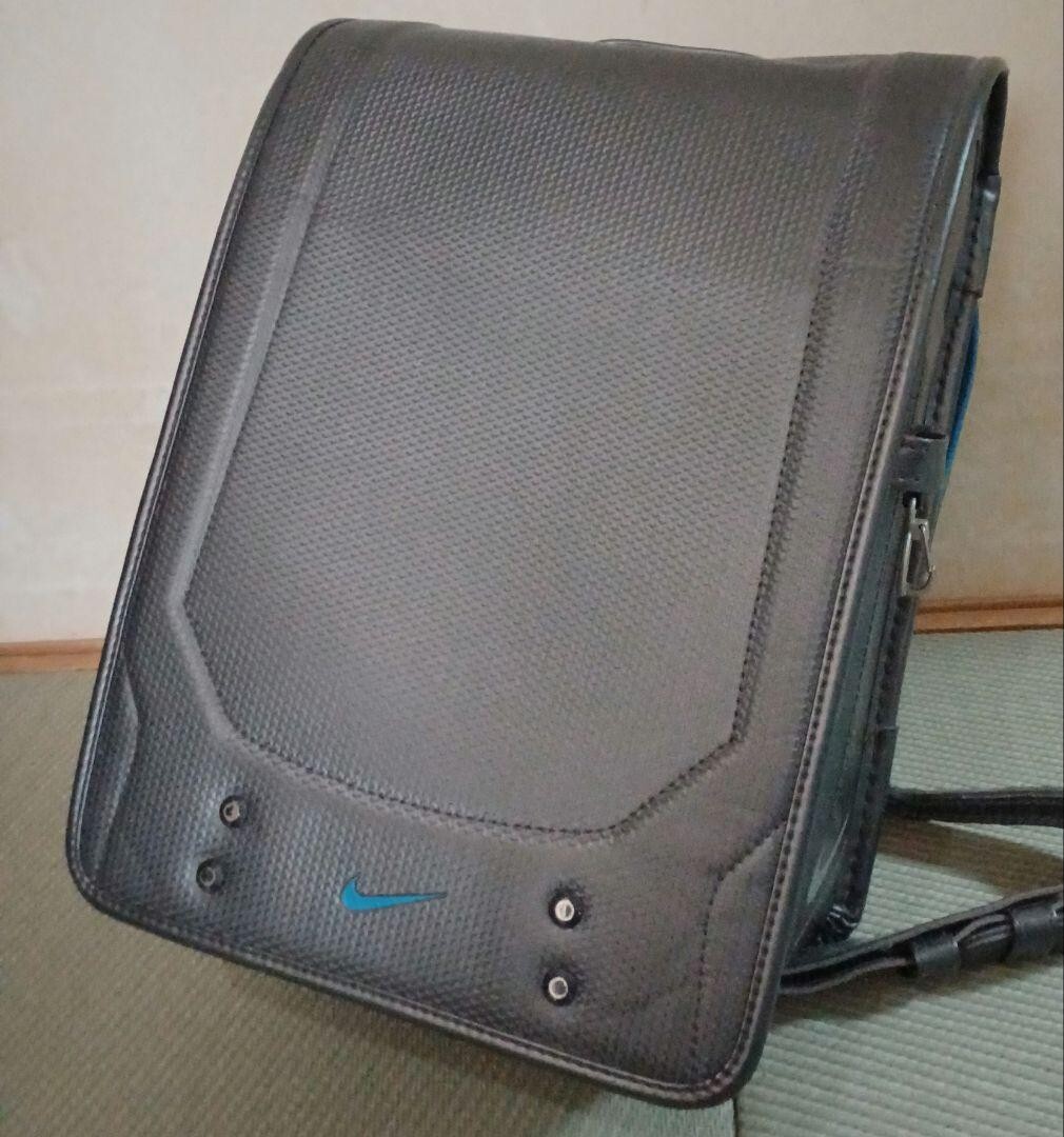 nike randoseru