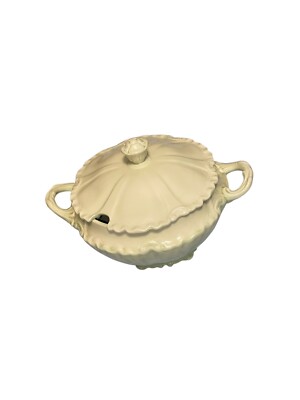 Vtg  La Fleur  Large Casserole Dish /Soup Tureen  13  X 10   + Silverplate Ladle