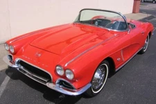 GM WA2622 Roman Red Basecoat Clearcoat Quart Complete Paint Kit