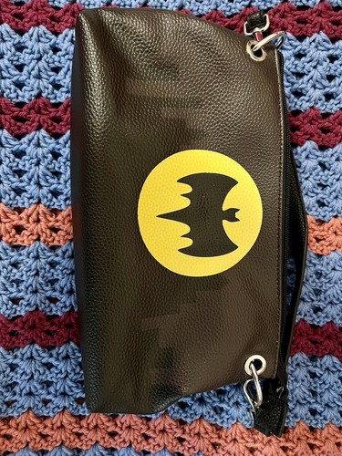 Borsa a mano Batman Glow In The Dark Bradford Exchange fare una dichiarazione di supereroe - Foto 5 di 5