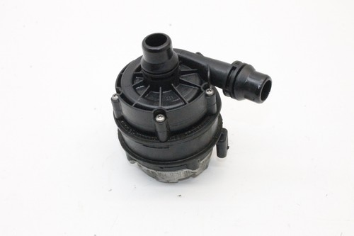 BMW 2 Coupe F22 Zusatz-Wasserpumpe 8637953 2.0 Benzin 135 kW 2018