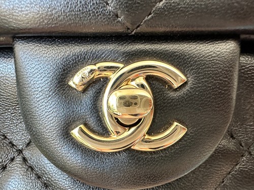 CHANEL EASY CARRY BLACK QUILTED SOFT LEATHER MEDIUM TOP HANDLE Flap Bag GHW - Picture 10 of 24