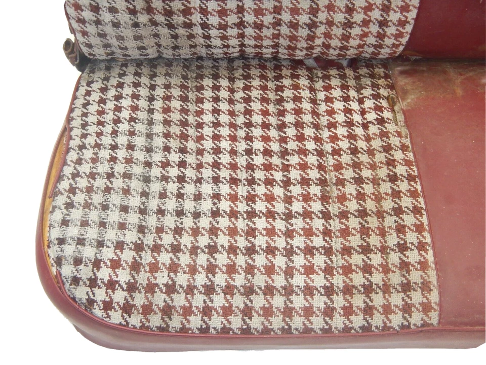 Jeep Willys 41-58 Red Rear Bench Seat FREIGHT SHIPPING - Image 3 of 4