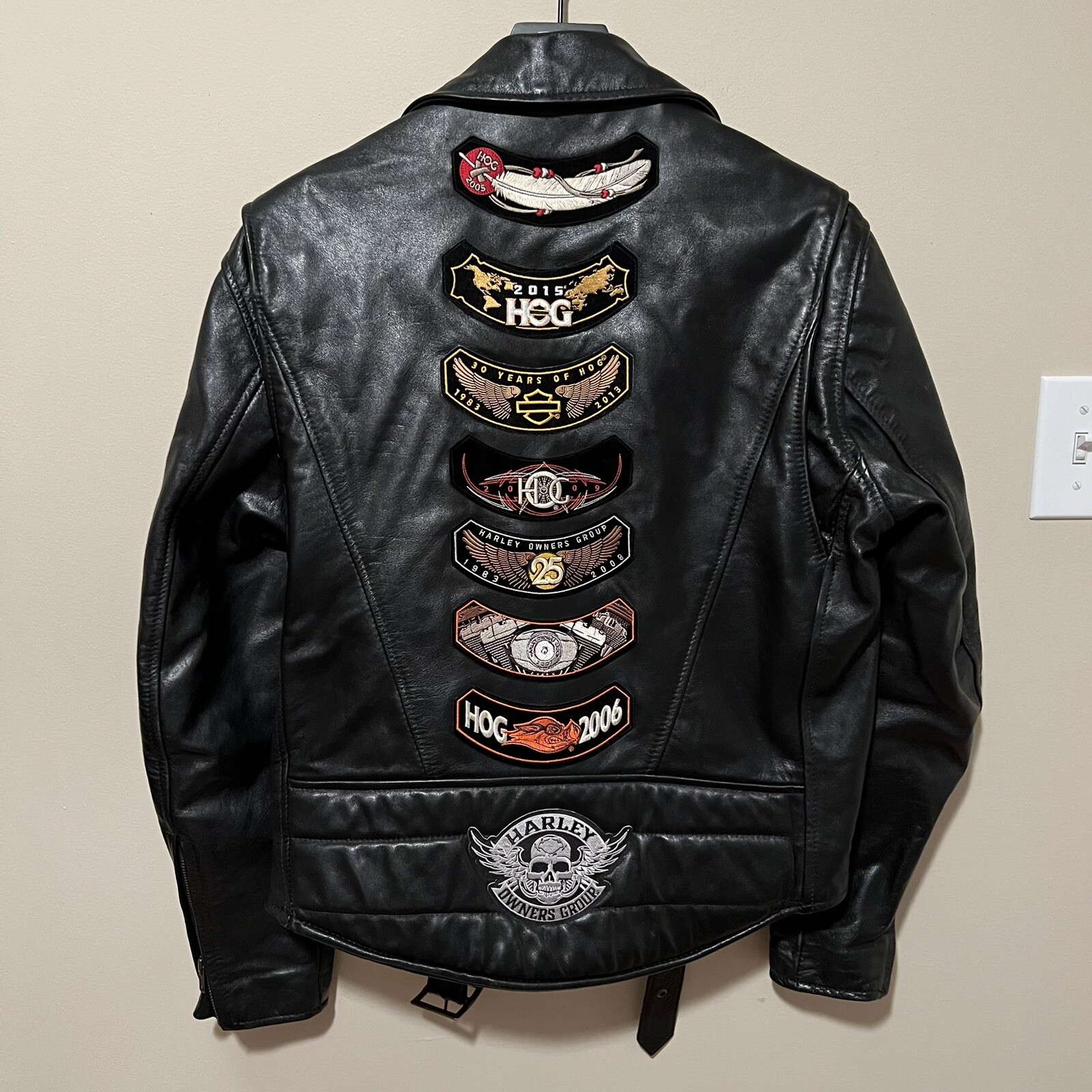 Picture 1 of 3
