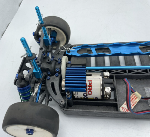 For parts Asocciated TC3 EP car chassis with motor - Picture 8 of 16