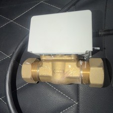 Honeywell Plastic 28mm Two Port Valve Head Only